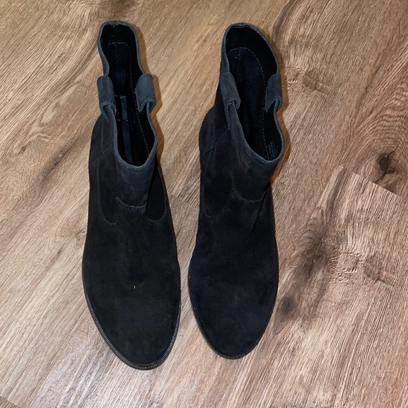 Rebecca Minkoff Shoes - New Rebecca minkoff boots size - 7.5M